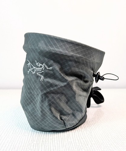 Arc teryx ion chalk bag - chalk,