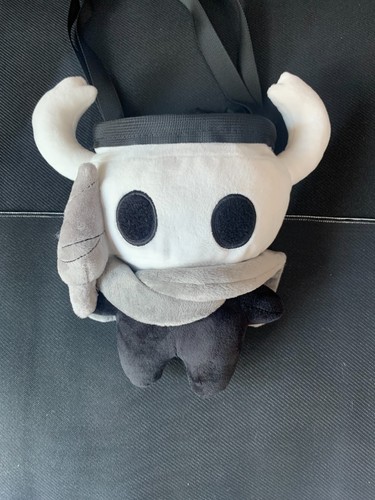 Hollow knight small chalk bag - hollow,