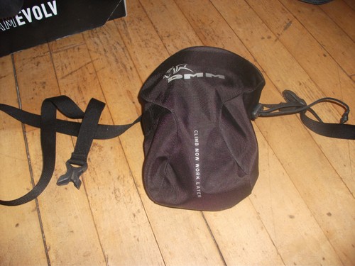 Dmm climbing chalk bag - climbing,